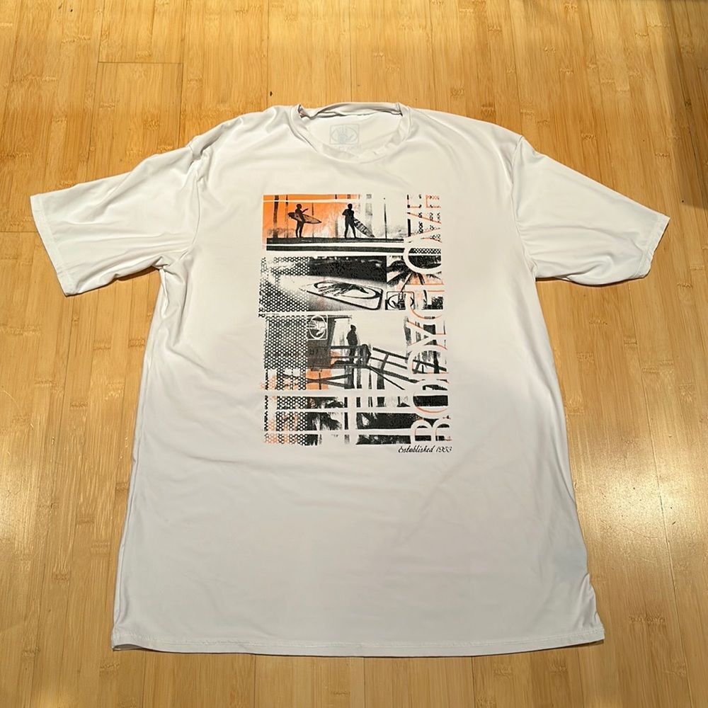 Body glove Rash guard shirt
